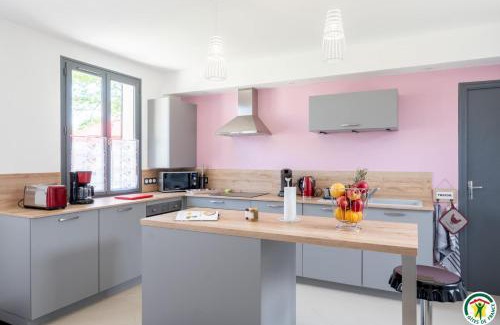 Gouy-les-Groseillers Casa | Miel et groseilles