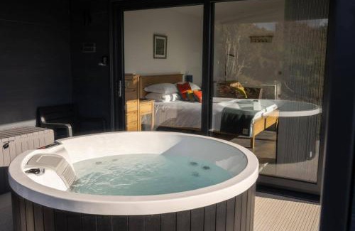 Ardgay Casa | Migdale Heights - Luxury Cabins in The Highlands