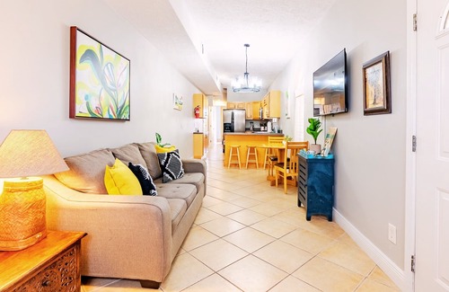 El Centro Beach Apartamento | ✨Mighty Little Beach✨ 1B Apartment, Private Patio, Dog Friendly, Walk to Beach❤️