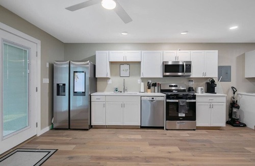 Westover Casa | Mighty Mesa (ADA compliant)