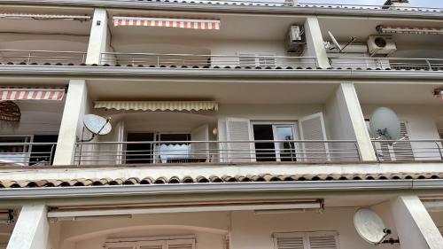 Els Griells Apartamento | MIGJORN A 1-2 Apartament