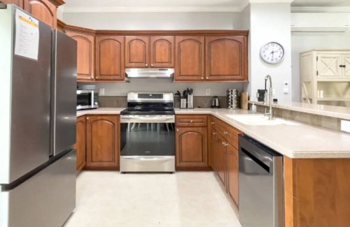 North Palmetto Point Condominio | Migrate Beach Chalets #3, sleeps 7. N Palmetto Point. WiFi. AC. Pools. Paradise!