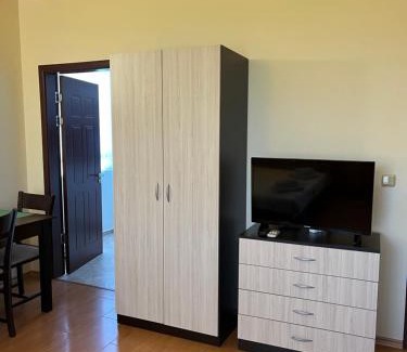 Primorsko Apartamento | Mihaela Apartment