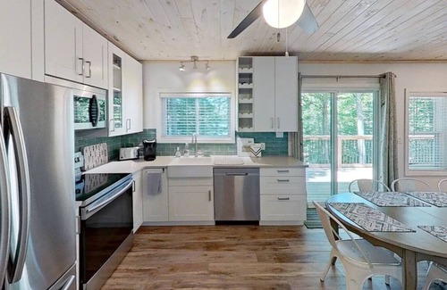 Highland Grove Casa | Mika Gruevski Draft Listing