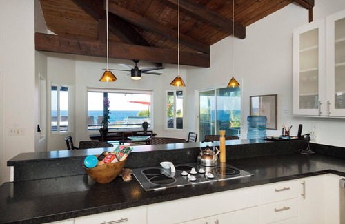 Keaau Casa | Mika Kai 4 bd w/Pool and Hot Tub - Epic Spot for Whale Watching!!!