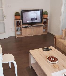 Virovitica Apartamento | Mikesh
