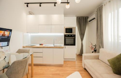 Tirana Apartamento | Miku Apartment-Stunning Apartment At Taiwan