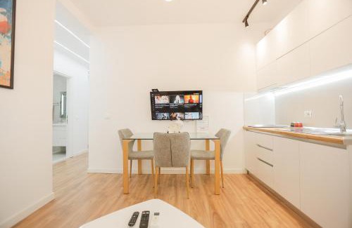 Tirana Apartamento | Miku Apartment-Stunning Apartment At Taiwan