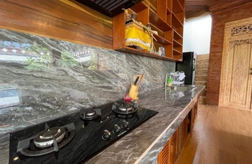 Batu Bolong Hotel | Mikuk Cottages Canggu