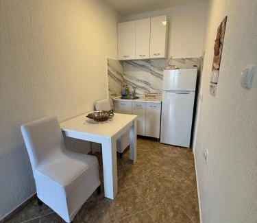 Babilonija Apartamento | Mila apartman