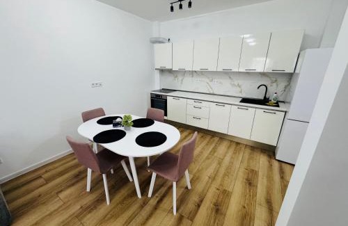 Corunca Apartamento | Milan Luxury Apartaments XIII#Tudor