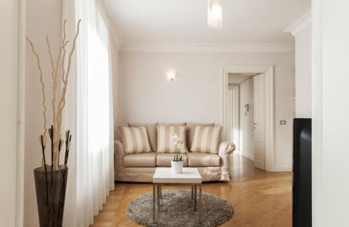 Scala Apartamento | Milan Royal Suites - Centro