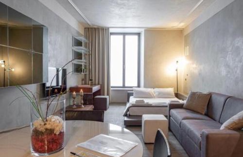 Scala Apartamento | Milan Royal Suites - LUXURY DUOMO