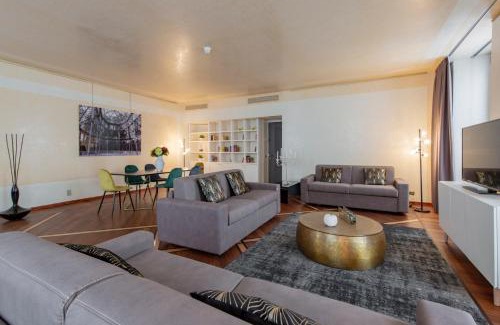 Scala Apartamento | Milan Royal Suites - LUXURY DUOMO
