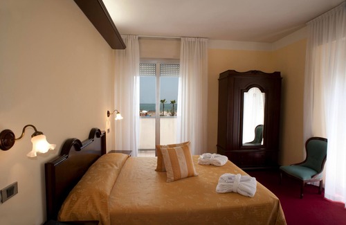 Riccione Hotel | Milano & Helvetia