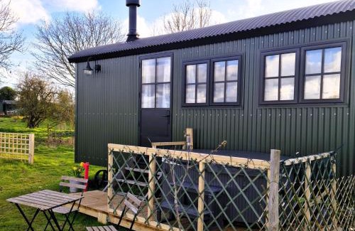 Warlingham Casa | Milberry Green Meadows