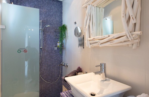 Platis Gialos Condominio | Miles Away Sifnos - Casa frente al mar