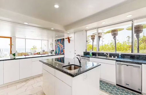 Malibu Casa | Miles Davis Oceanfront Retreat