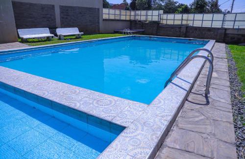 Hospital Apartamento | Milimani Empiris Condo