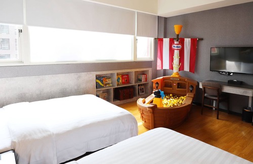 West District Hotel | Unique Hotel - Military 75 Hotel