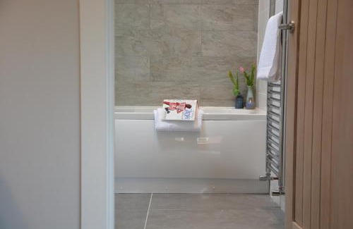 Halesworth Casa | Milk Parlour