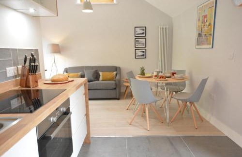 Halesworth Casa | Milk Parlour