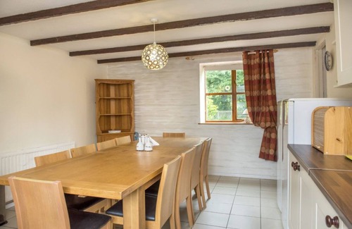 Bicton Cabaña | Mill Cottage: Hire In Aylesbeare, Devon