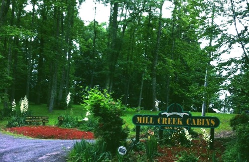 Lansing Cabina | Mill Creek Cabins 7- Secluded Luxury Cabins 2 miles New River Gorge NP entrance