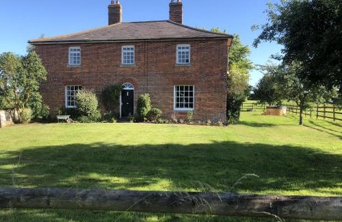 Devizes Casa | Mill Farm House