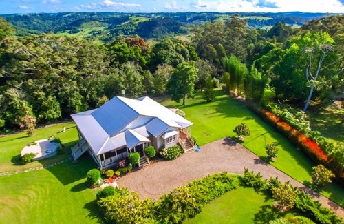 Montville Casa | Mill Hill Cottage