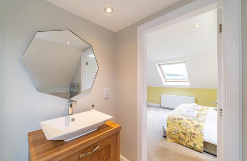 Blairgowrie Casa | Mill House with Hot Tub