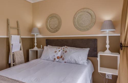 Port Elizabeth Apartamento | Mill Park Corner Cottages