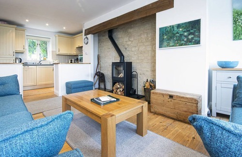 Cirencester Casa | Mill Village 63, Coot Cottage (P)