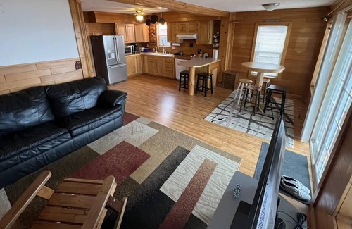 Onamia Cabina | Mille Lacs lakefront 2 bedroom cabin