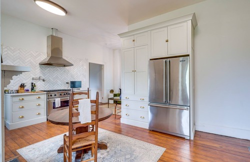 Hardwick Casa | Milledgeville Home w/ Fire Pit + Pond Access!