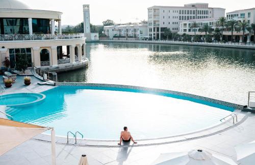 Dubai Investment Park Apartamento | Millennium Lakeview Residences