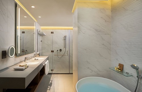 Barsha Heights Hotel | Millennium Place Barsha Heights Hotel