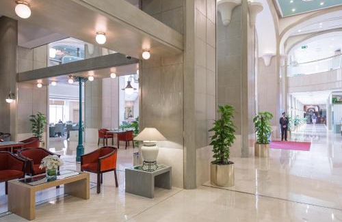 Trade Center Apartamento | Millennium Plaza Downtown Suites
