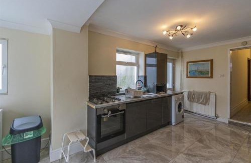 Riverside Casa | millennium stadium guest house