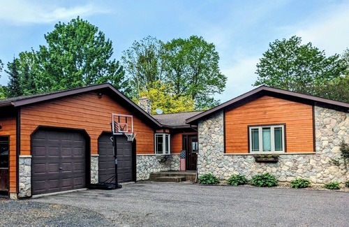 Hannibal Casa | Miller Dam Lakeview Oasis