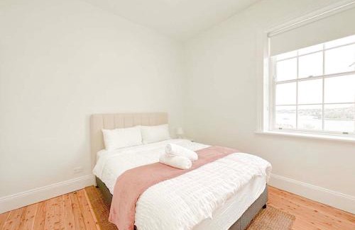 Millers Point Casa | Millers Point Waterview