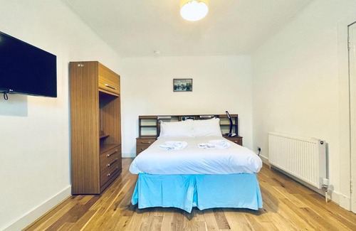 Glasgow Casa | Millerston House