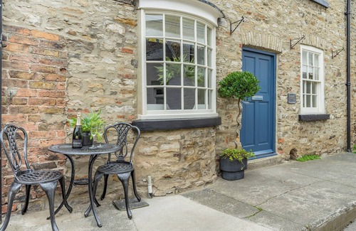 Richmond Cabaña | Millgate Fosse Cottage