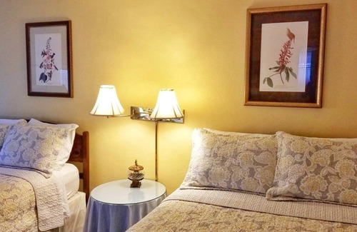 Quincy Cama Y Desayuno | Millhouse Inn