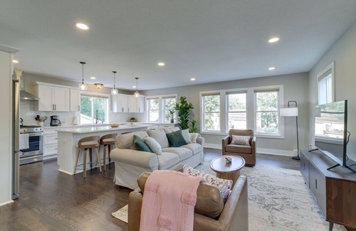 Nokomis Casa | Million-Dollar Listing Minnehaha Creek
