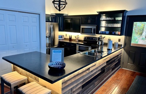 Blairsville Casa | Million Dollar Sunset Views on Mountain, Hot Tub, Fire Table, Fire Pit,Game Room