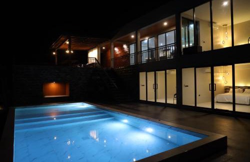 Wang Nam Khiao Casa | Million Stars Poolvilla