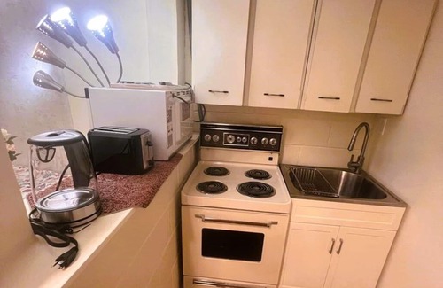 Richmond Hill Apartamento | Millpond Basement Unit #1(of 2 Units)