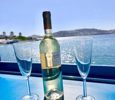 Little Venice Casa | mills suites mykonos