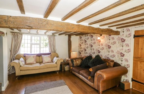 Gumley Casa | Millstone House